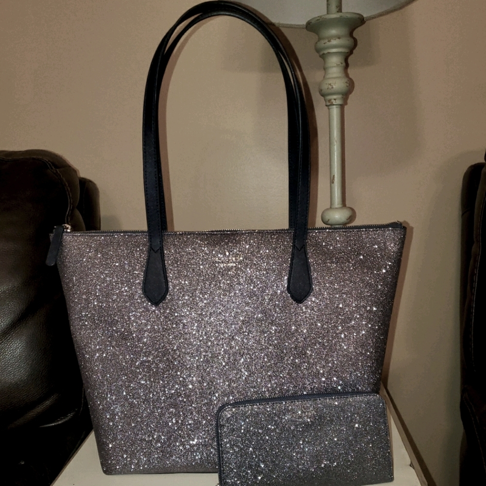 Kate Spade tote and wallet.